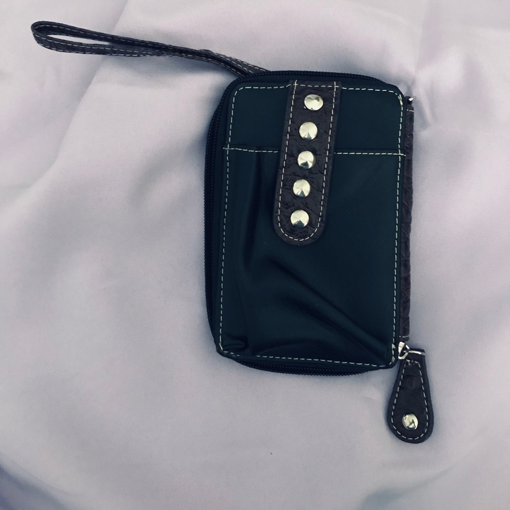 Wristlet